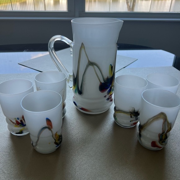 Vintage Marble Multicolor Blown Glass Pitcher and Six Matching Glasses - Picture 11 of 13